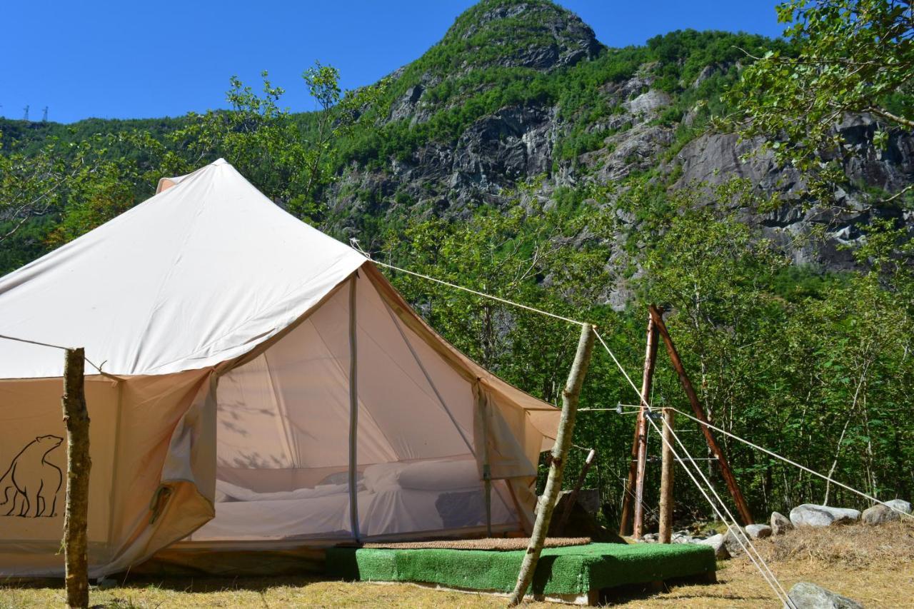 Hardanger Basecamp Hostel Osa Екстериор снимка
